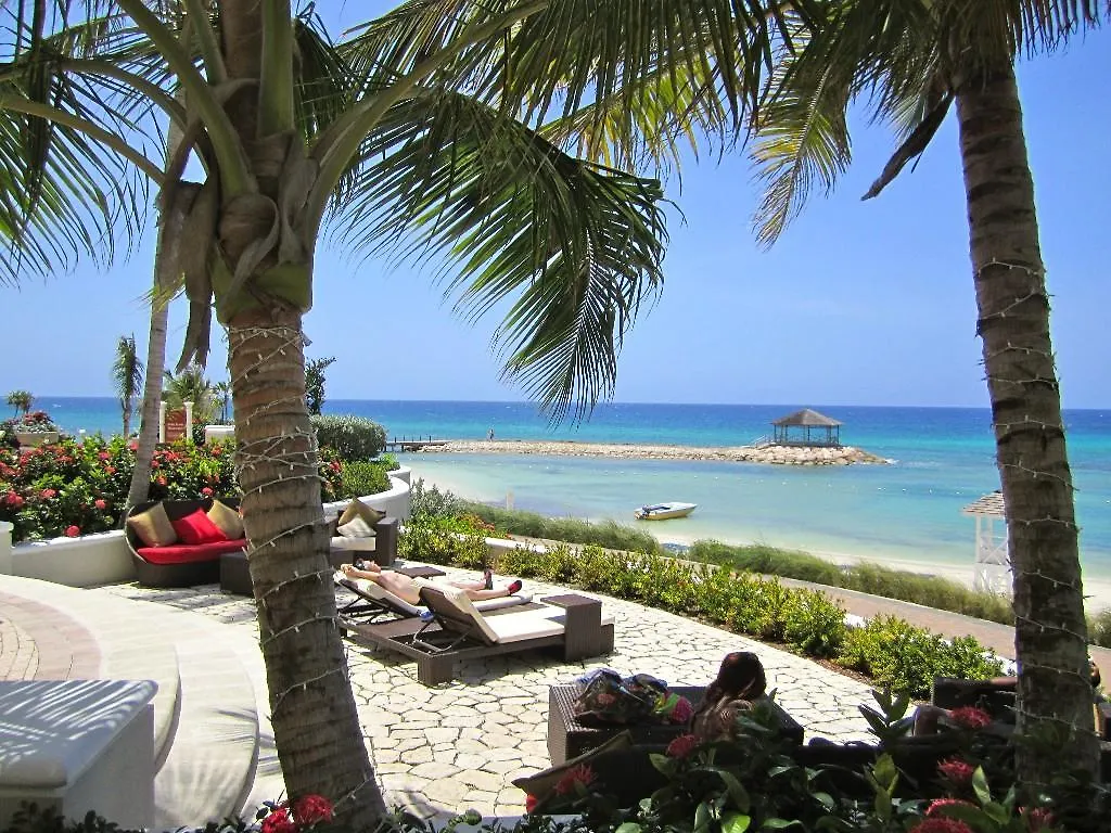 Paradise Found Apartment Montego Bay