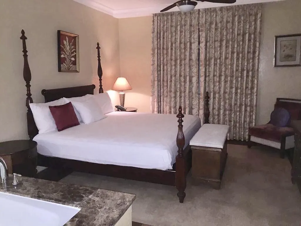 Paradise Found Apartment Montego Bay